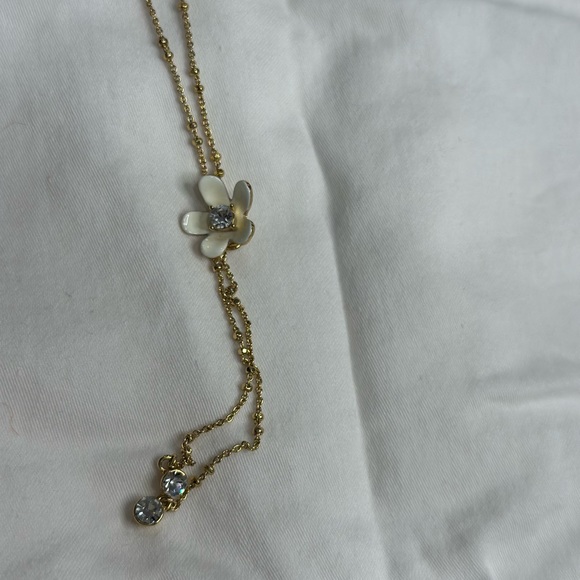 Kate Spade Dainty Daisy White Flower Necklace and Earring matching set - Picture 2 of 10